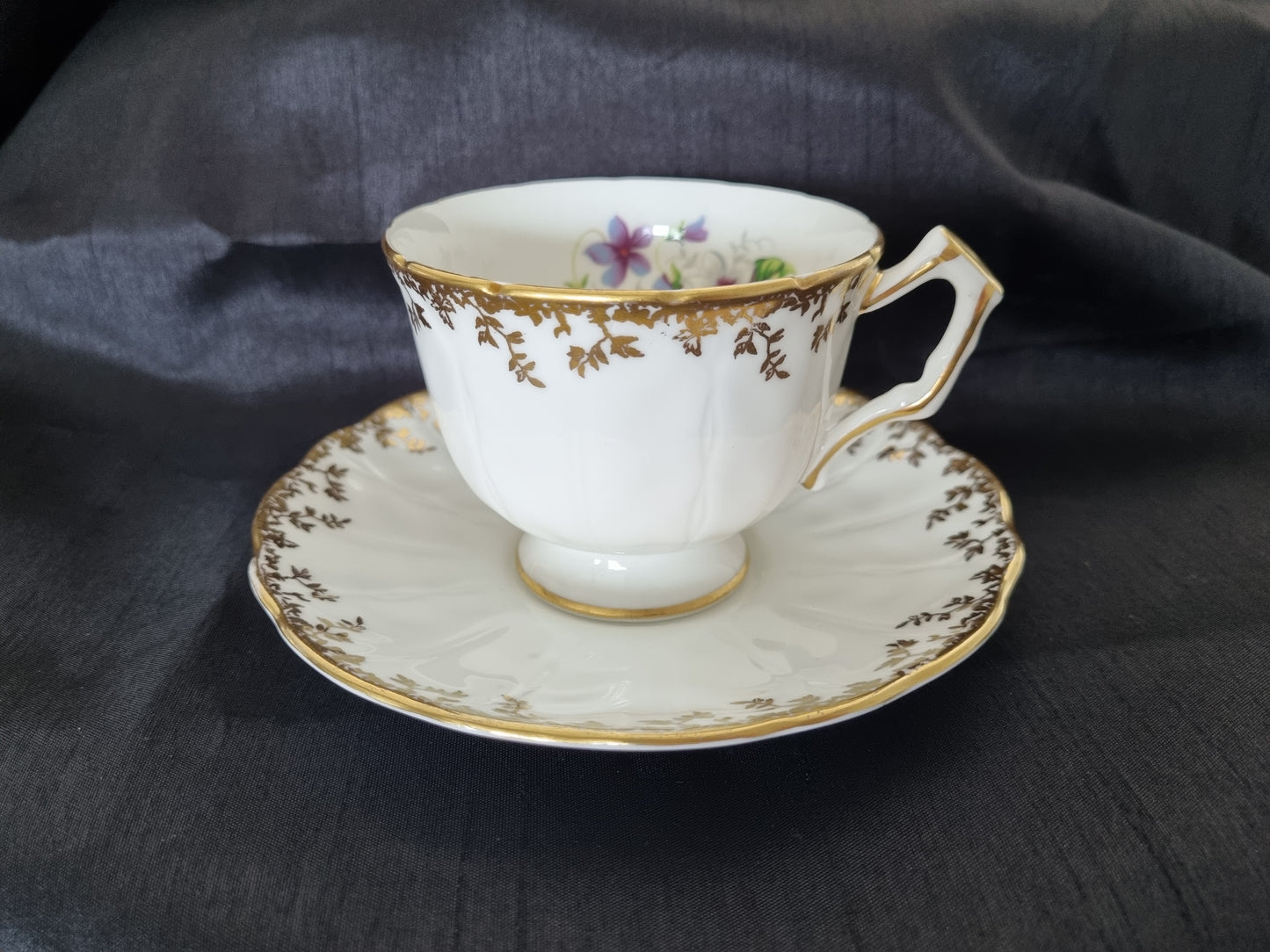 Ansley Vintage Tea Cup and Saucer With Gold Rim