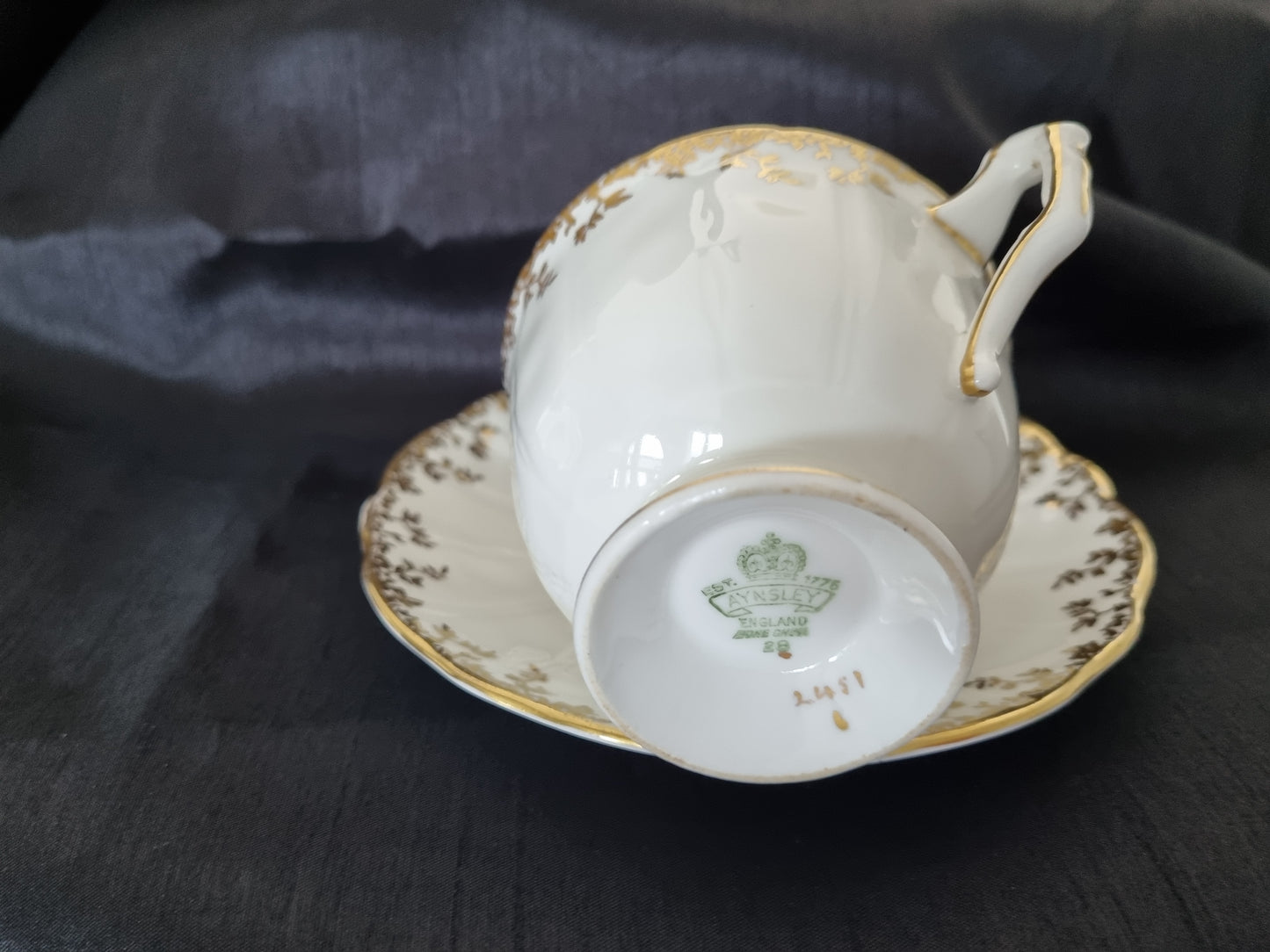 Ansley Vintage Tea Cup and Saucer With Gold Rim